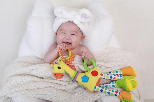 荆州宝宝几个月会走路